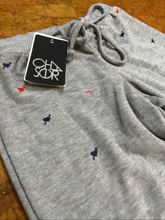 Chaser Pants - NEW Chaser Hearts and Arrows Grey Jogger Sweatpants Sz Small Womens